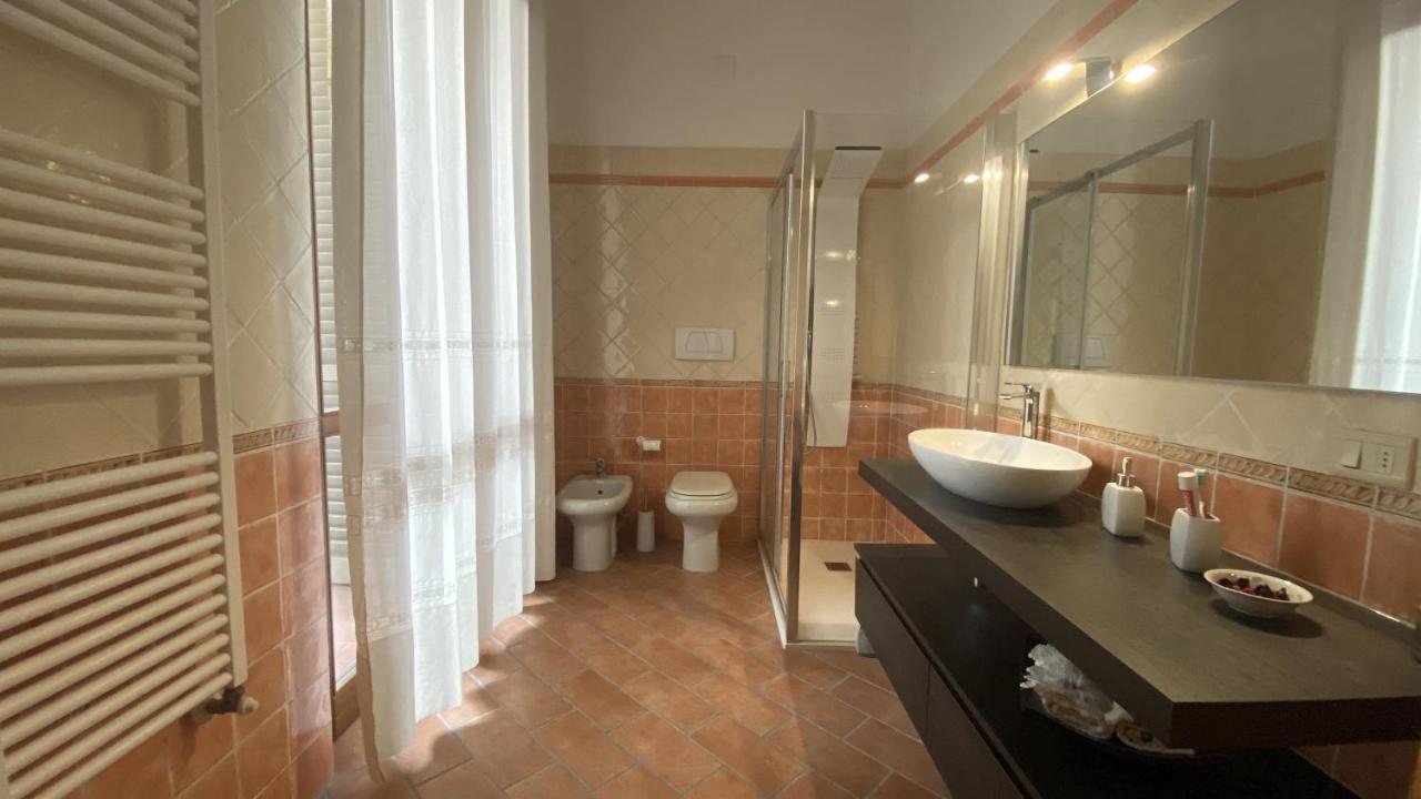 Indipendent Studio Apartment With Terrace - Parking Florenţa Exterior foto