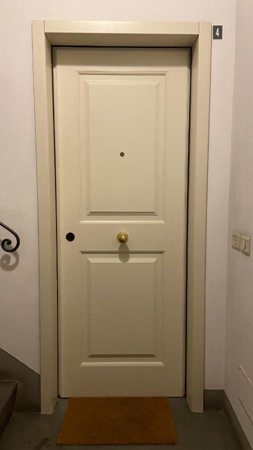 Indipendent Studio Apartment With Terrace - Parking Florenţa Exterior foto